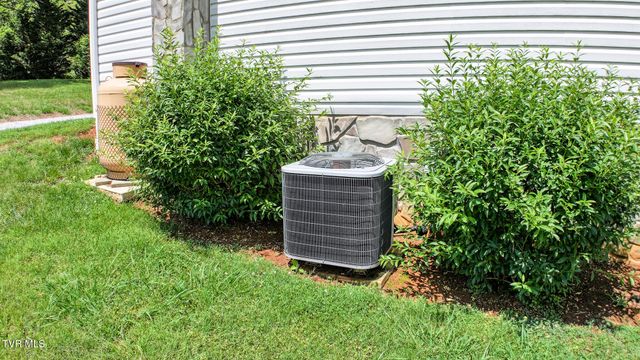 16 Sanford Circle, Greeneville, TN 37743