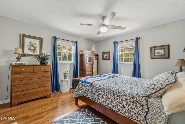 16 Sanford Circle, Greeneville, TN 37743