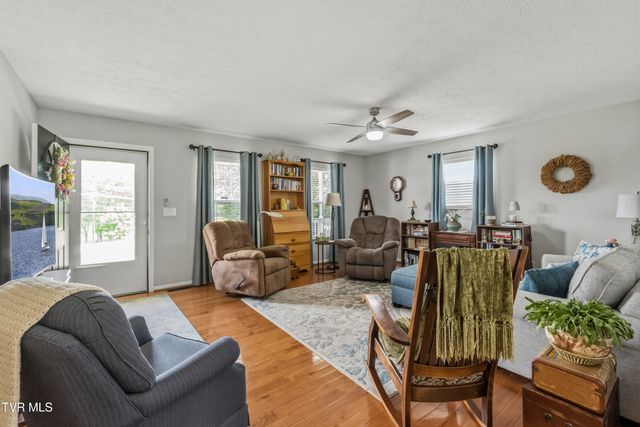 16 Sanford Circle, Greeneville, TN 37743