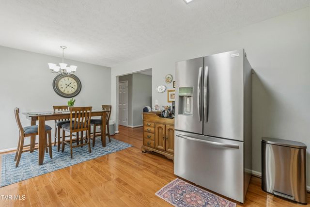 16 Sanford Circle, Greeneville, TN 37743
