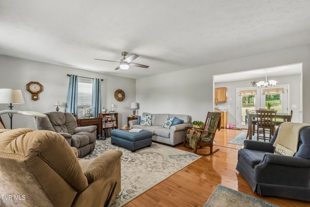 16 Sanford Circle, Greeneville, TN 37743