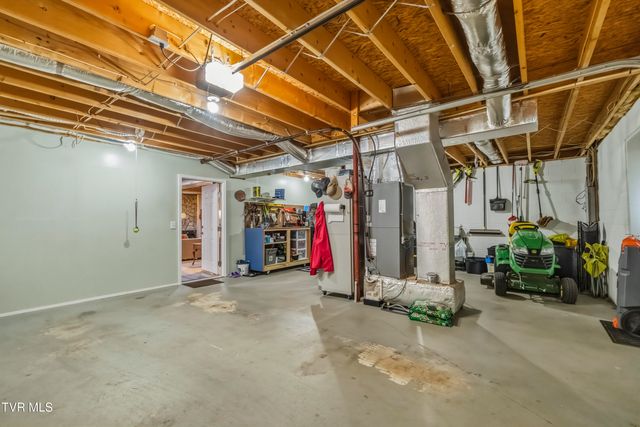 16 Sanford Circle, Greeneville, TN 37743