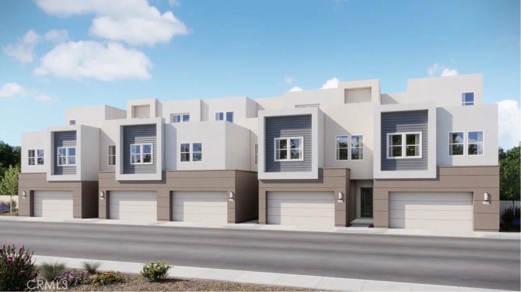 Image 28 of property listing at 2058 Lupine Terrace, Montebello, CA 90640