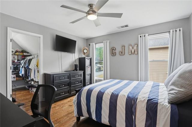 4459 Woodford Pass NE, Roswell, GA 30075