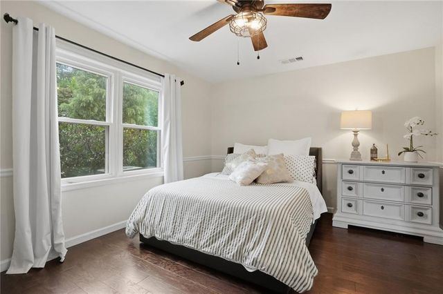 4459 Woodford Pass NE, Roswell, GA 30075