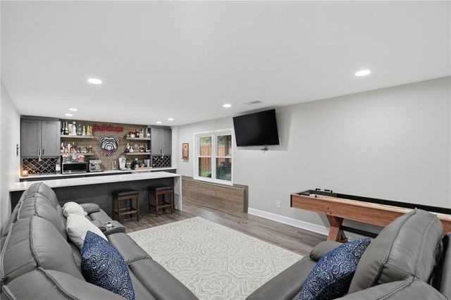 4459 Woodford Pass NE, Roswell, GA 30075