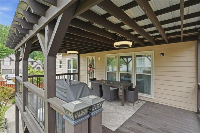4459 Woodford Pass NE, Roswell, GA 30075