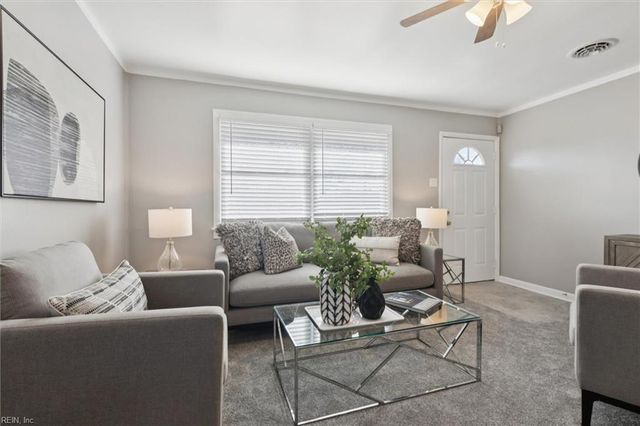 2013 Whitman PL, Hampton, VA 23663