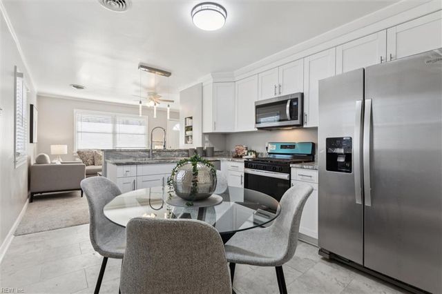 2013 Whitman PL, Hampton, VA 23663