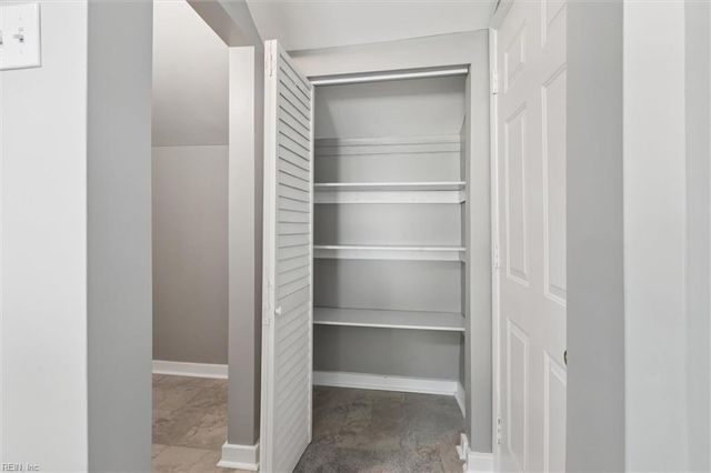 2013 Whitman PL, Hampton, VA 23663