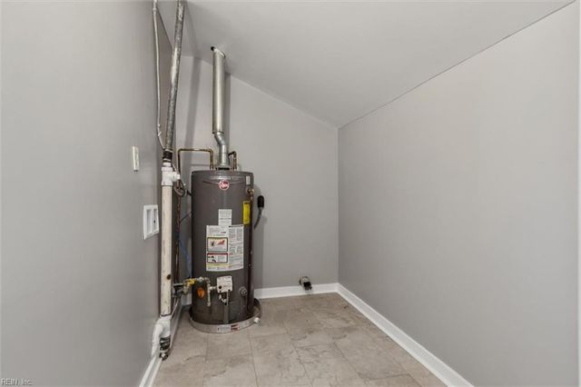 2013 Whitman PL, Hampton, VA 23663