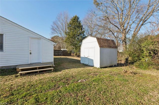 2013 Whitman PL, Hampton, VA 23663