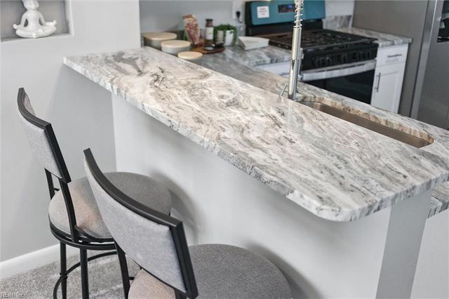 2013 Whitman PL, Hampton, VA 23663