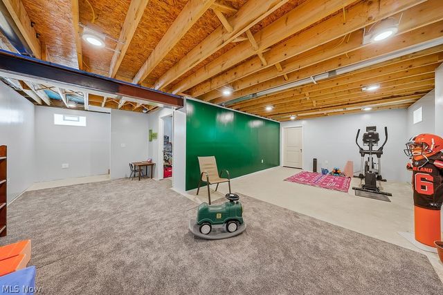 22711 Vera Street, Warrensville Heights, OH 44128