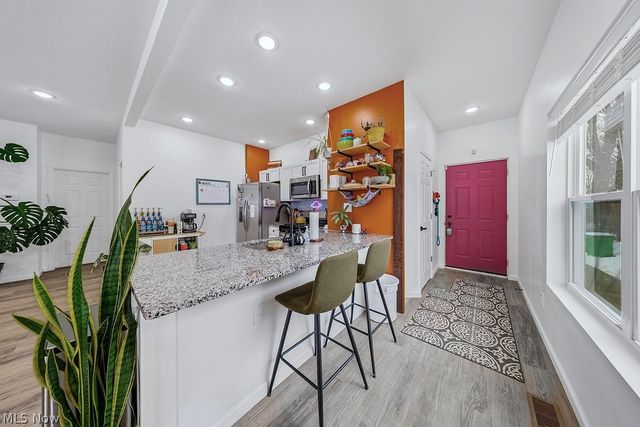 22711 Vera Street, Warrensville Heights, OH 44128