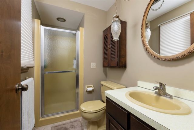 96 Suburban Court, West Seneca, NY 14224