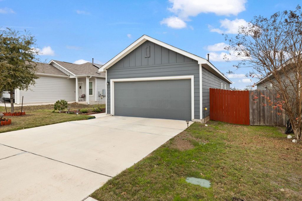 7116 Spirit Hill RD, Austin, TX 78744