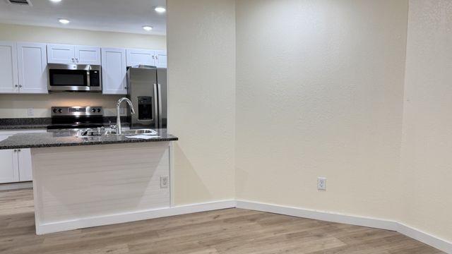 2309 Balsam Drive K109, Arlington, TX 76006