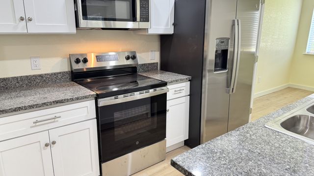 2309 Balsam Drive K109, Arlington, TX 76006