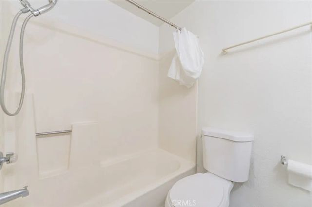 7 Town And Country, Pomona, CA 91766