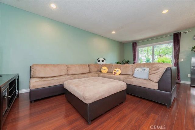 7 Town And Country, Pomona, CA 91766