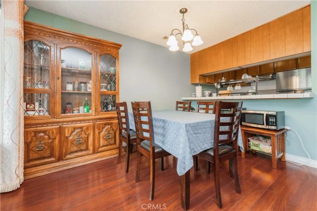 7 Town And Country, Pomona, CA 91766