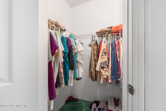 27061 29TH Road, Branford, FL 32008