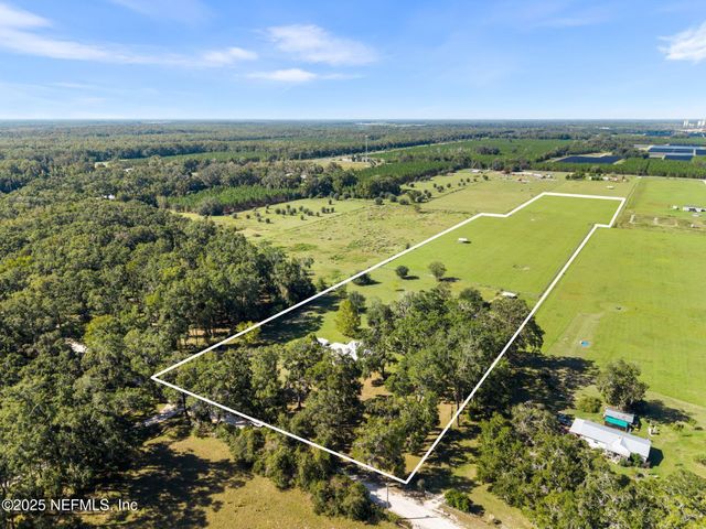 27061 29TH Road, Branford, FL 32008