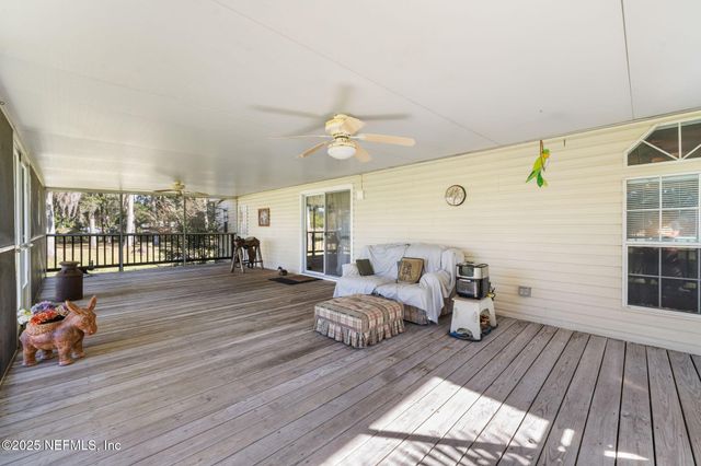 27061 29TH Road, Branford, FL 32008