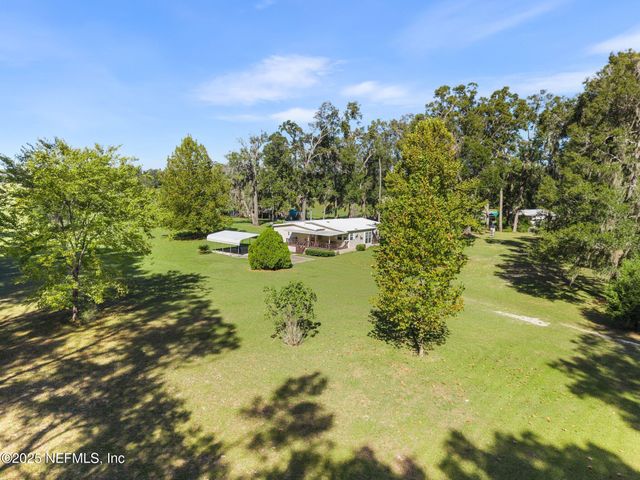 27061 29TH Road, Branford, FL 32008