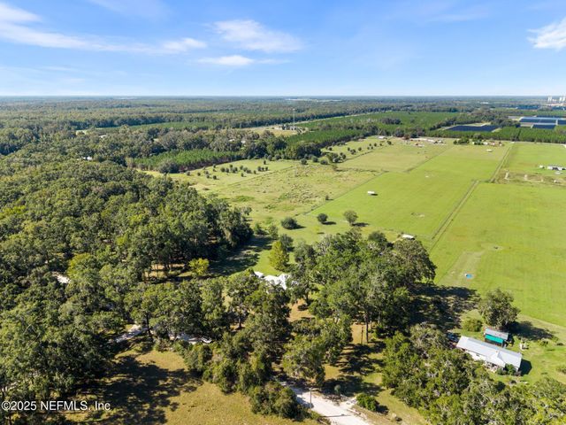 27061 29TH Road, Branford, FL 32008