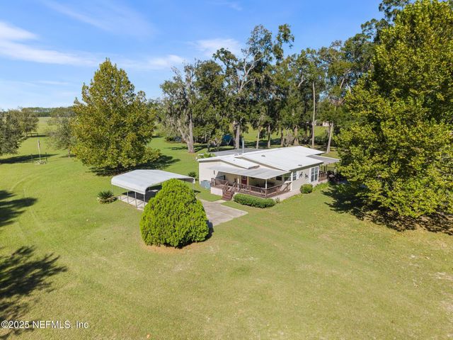 27061 29TH Road, Branford, FL 32008