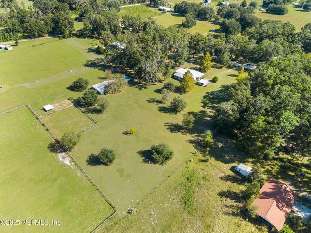 27061 29TH Road, Branford, FL 32008