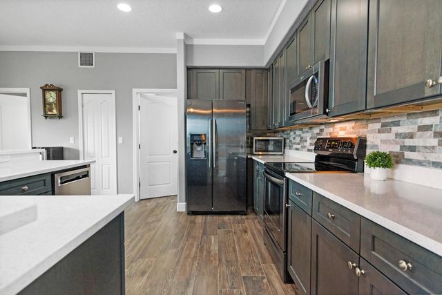 5209 CAPE HATTERAS DRIVE, Clermont, FL 34714