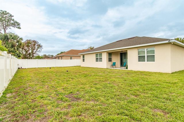 1244 SW Ermine Avenue, Port St. Lucie, FL 34953
