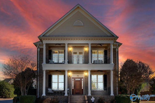 76 Lake Forest Blvd SW, Huntsville, AL 35824