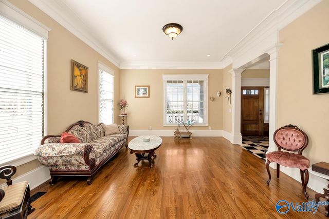 76 Lake Forest Blvd SW, Huntsville, AL 35824