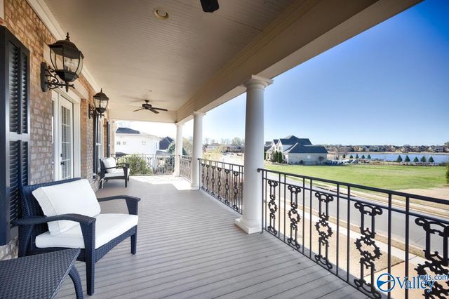 76 Lake Forest Blvd SW, Huntsville, AL 35824