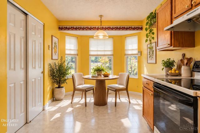 3409 Kleeman Lake Court, Cincinnati, OH 45211