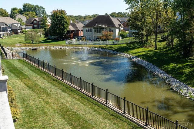 3409 Kleeman Lake Court, Cincinnati, OH 45211