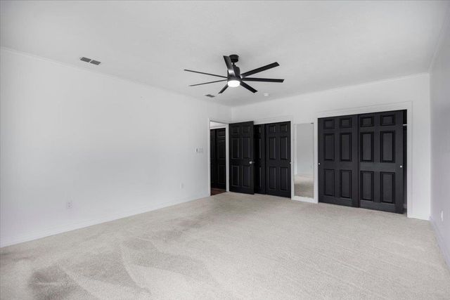 1007 Lincoln Dr, Longview, TX 75604
