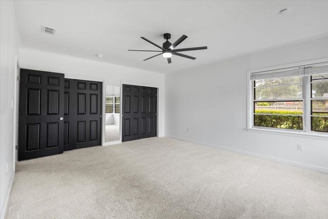 1007 Lincoln Dr, Longview, TX 75604