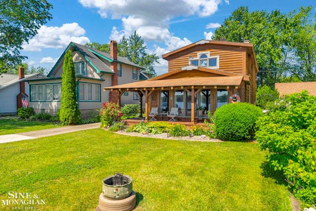 9898 N River Road, Clay Twp, MI 48001