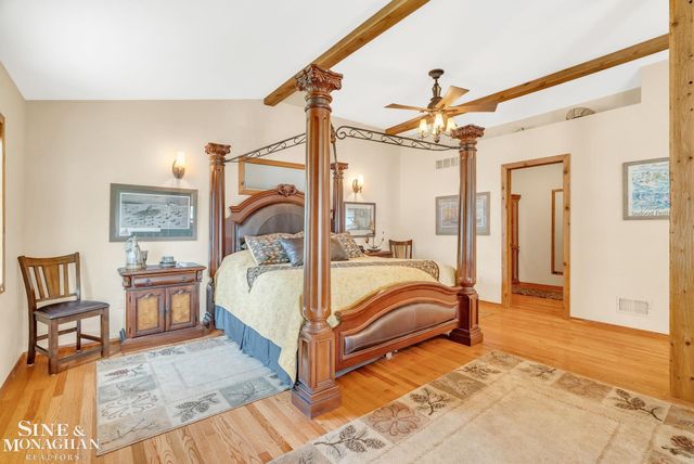 9898 N River Road, Clay Twp, MI 48001