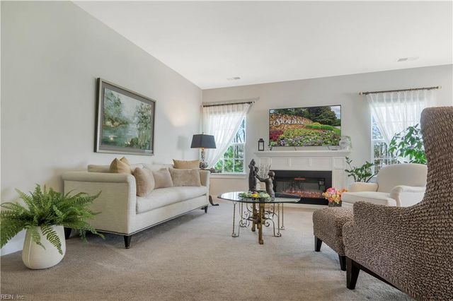 9821 Coral Bells CT, Toano, VA 23168