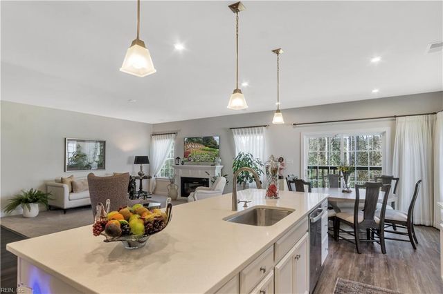 9821 Coral Bells CT, Toano, VA 23168