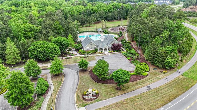 9821 Coral Bells CT, Toano, VA 23168