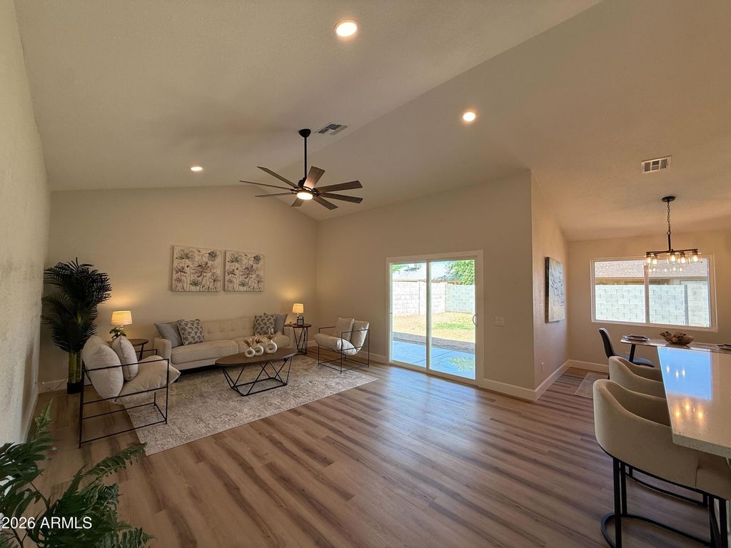 6852 W TURQUOISE Avenue, Peoria, AZ 85345