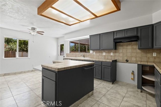 921 Christian Avenue, Bakersfield, CA 93314