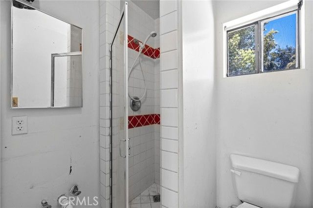 921 Christian Avenue, Bakersfield, CA 93314